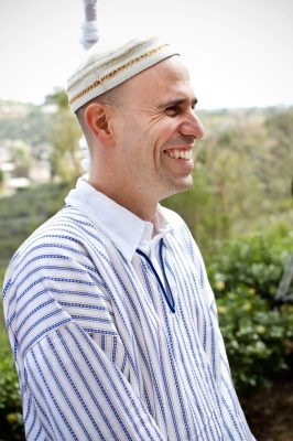 2172EC80-D1CA-40ED-9E38-6A2474B39ABA A Photo of K'vod Smiling